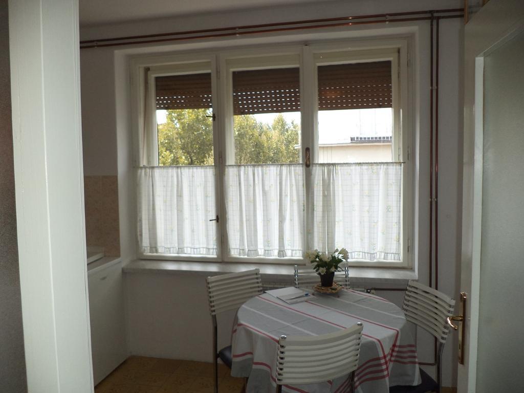 Apartment Poljak Загреб Стая снимка