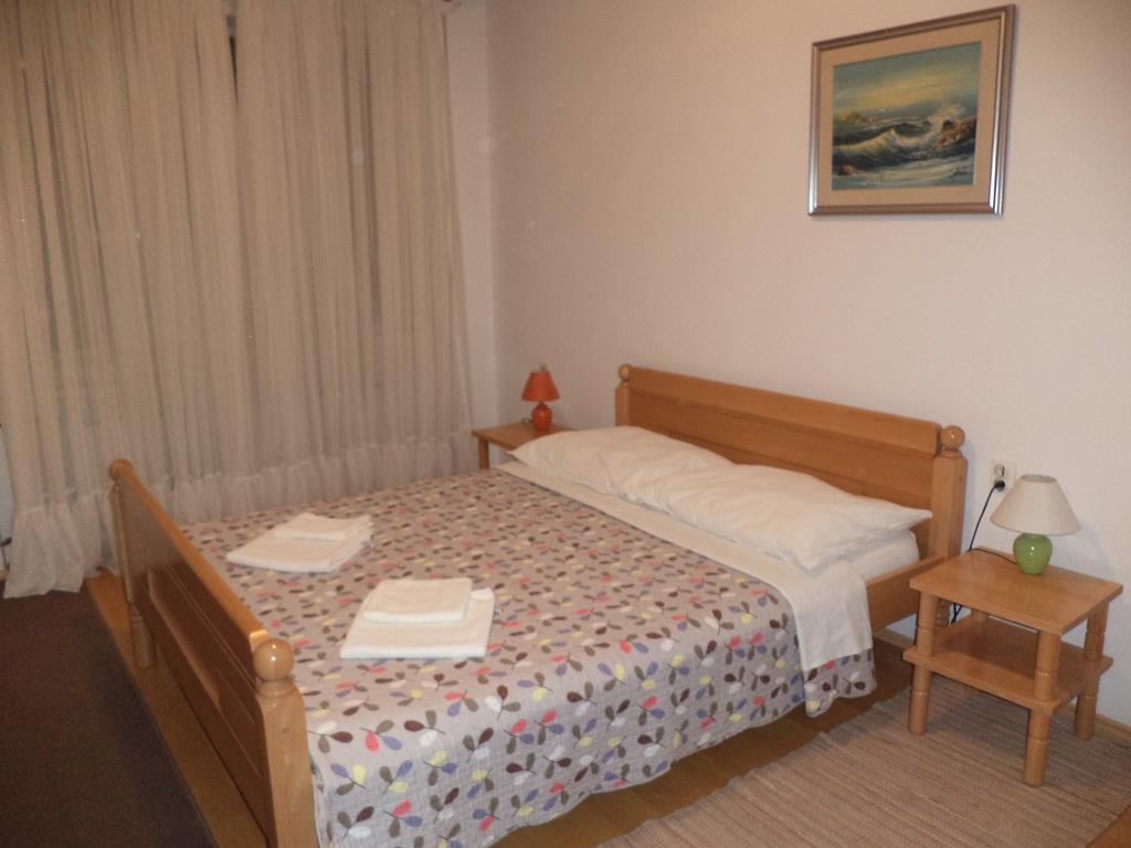 Apartment Poljak Загреб Стая снимка